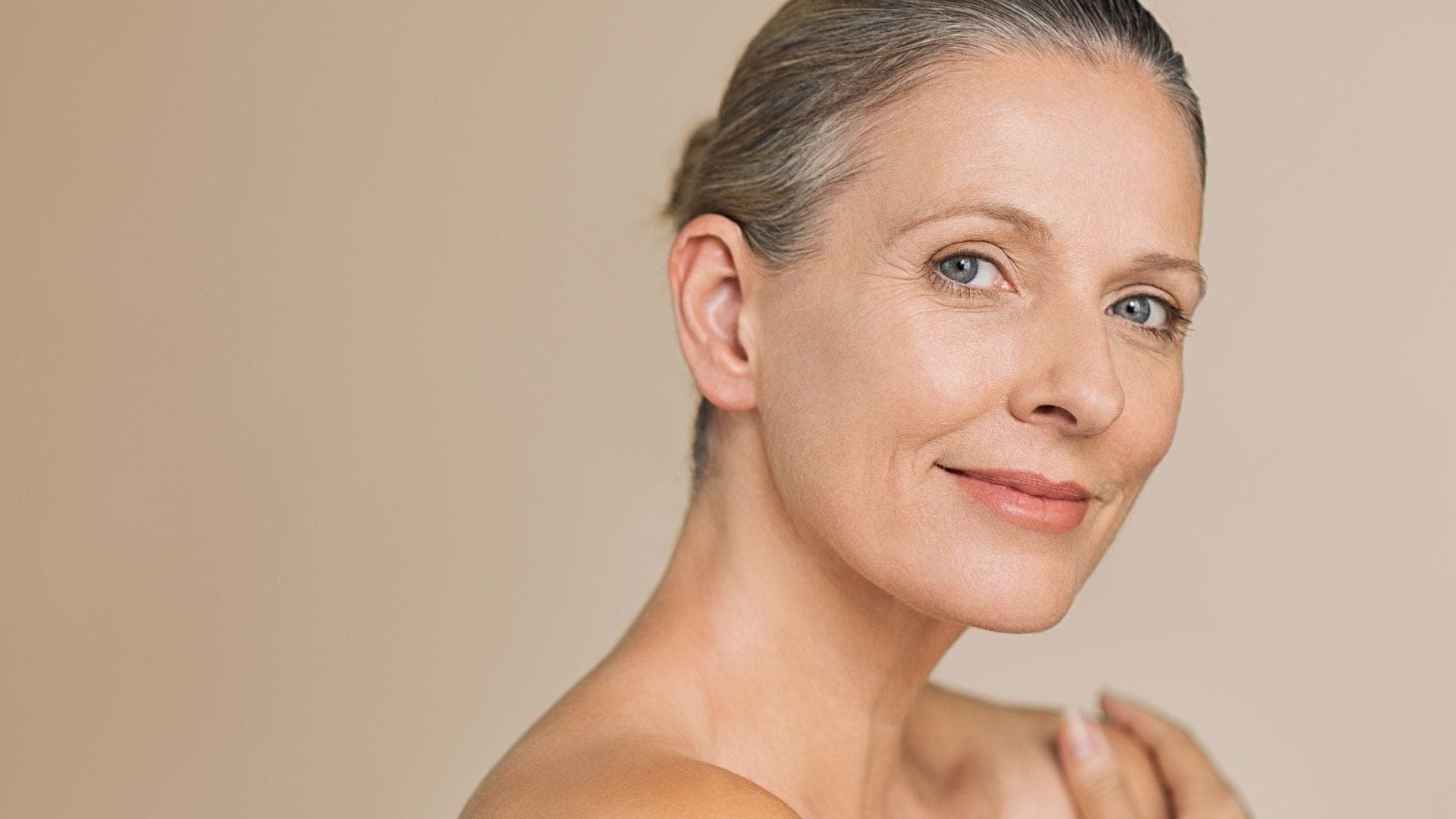 Blüten für ayurvedische Gesichtspflege